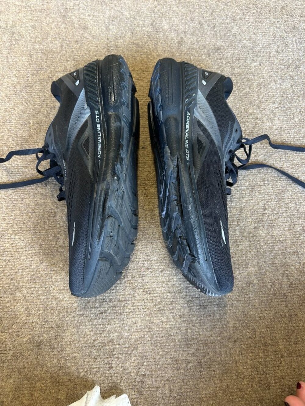 Brooks Adrenaline GTS 23 Black Running Shoes – Lightly Worn - Picture 8 of 9